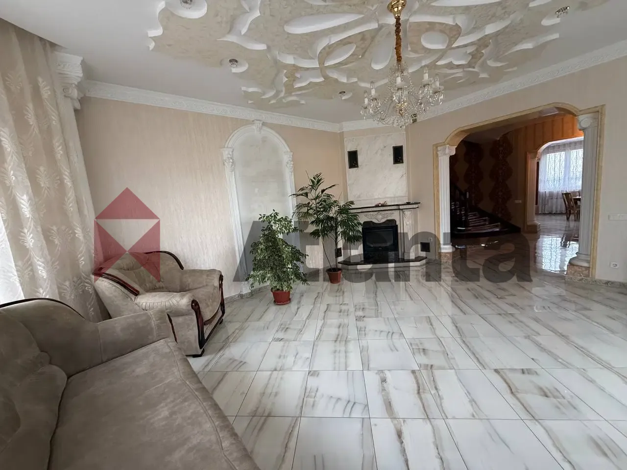Дом по адресу ул. ПівденноКільцева (площадь 350 м²) - imageAlt 10 Дом по адресу ул. ПівденноКільцева (площадь 350 м²) - Atlanta.ua - imageAlt 10