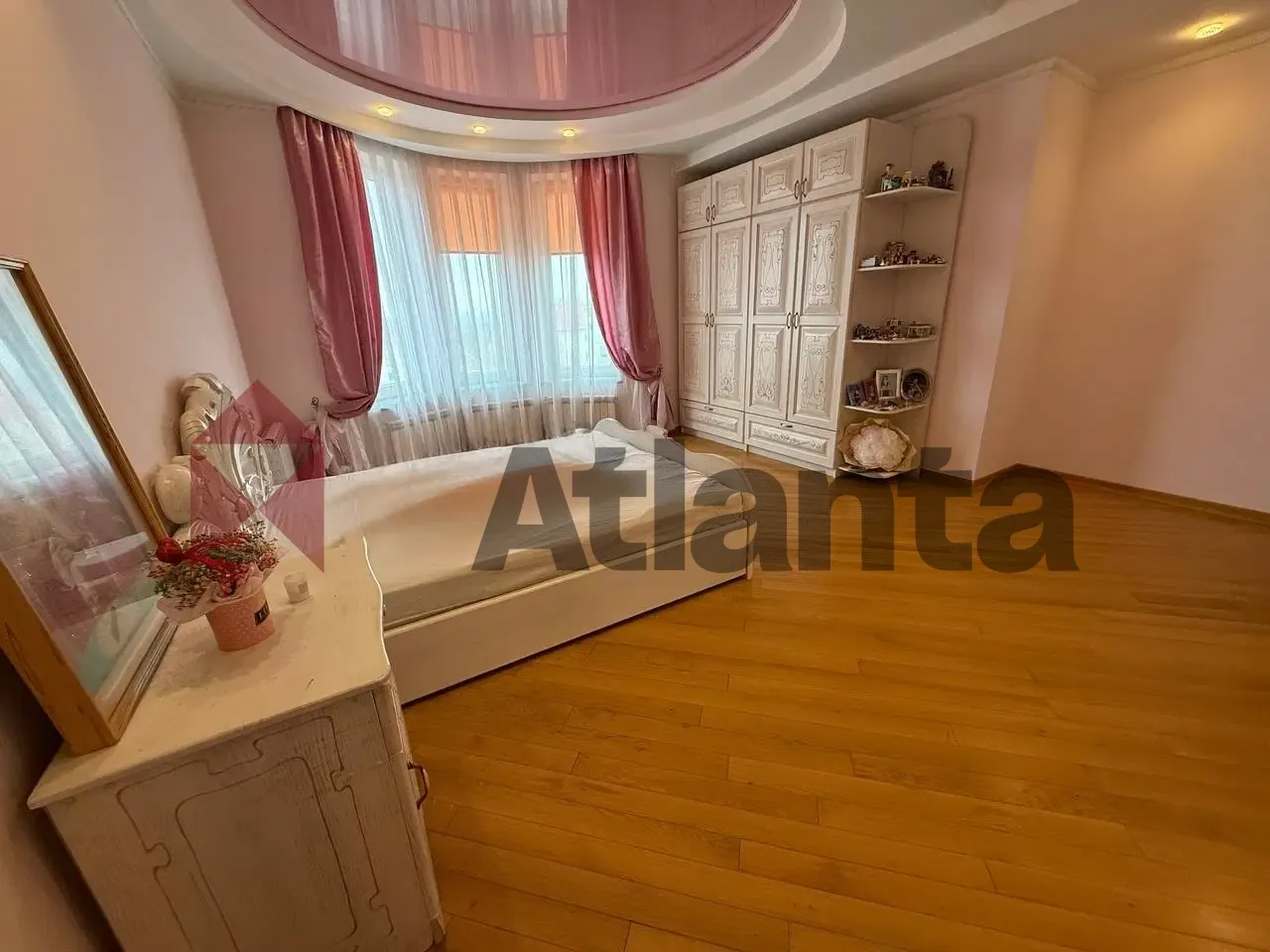 Дом по адресу ул. ПівденноКільцева (площадь 350 м²) - imageAlt 4 Дом по адресу ул. ПівденноКільцева (площадь 350 м²) - Atlanta.ua - imageAlt 4