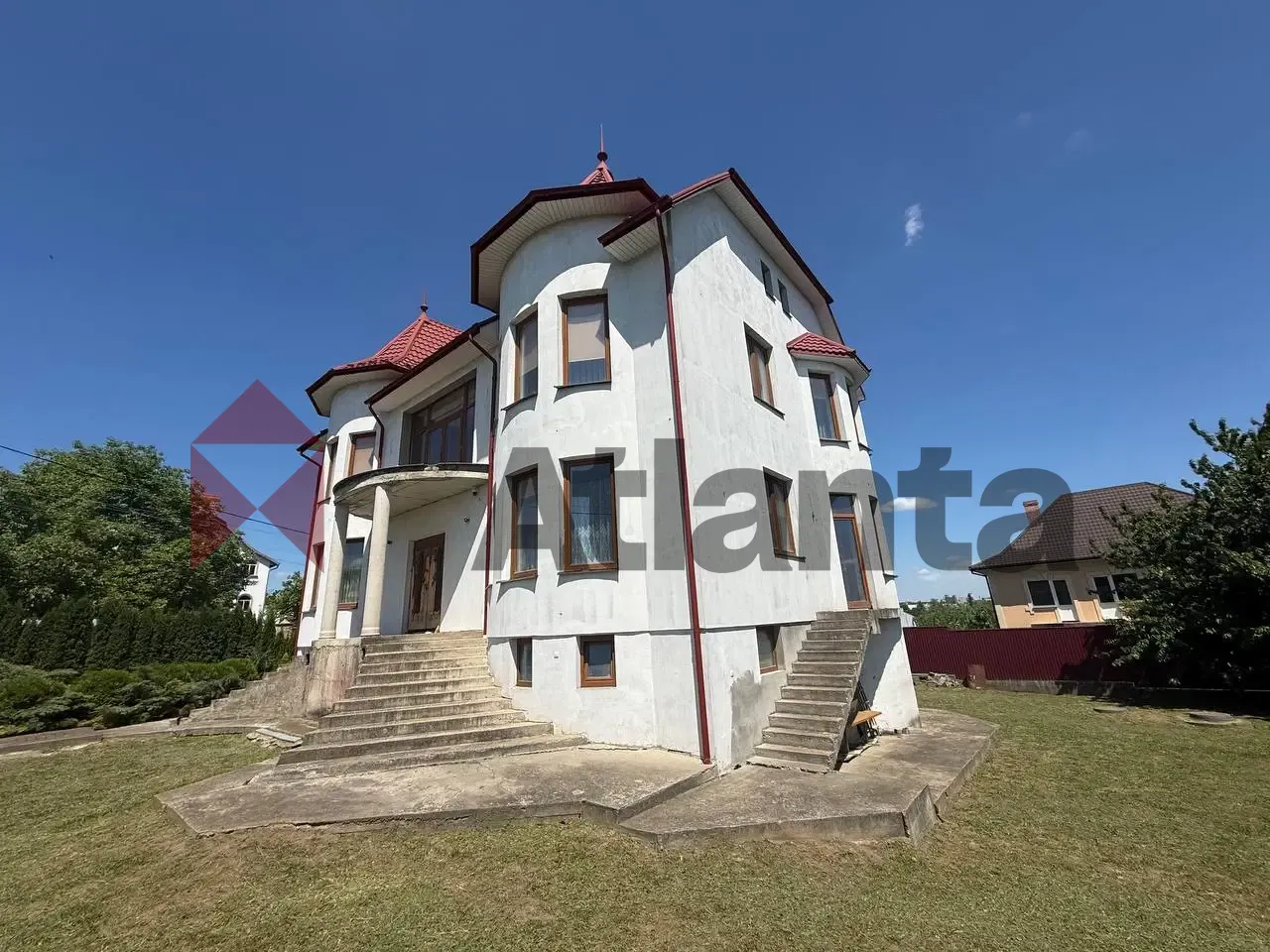 Дом по адресу ул. ПівденноКільцева (площадь 350 м²) - imageAlt 2 Дом по адресу ул. ПівденноКільцева (площадь 350 м²) - Atlanta.ua - imageAlt 2